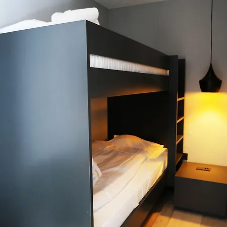 C ホテルズ アンドロメダ 4*