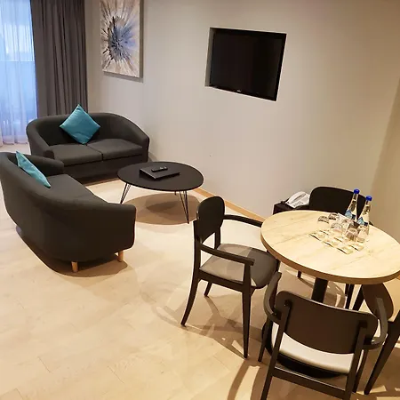 Готель C-hotels Andromeda 4*
